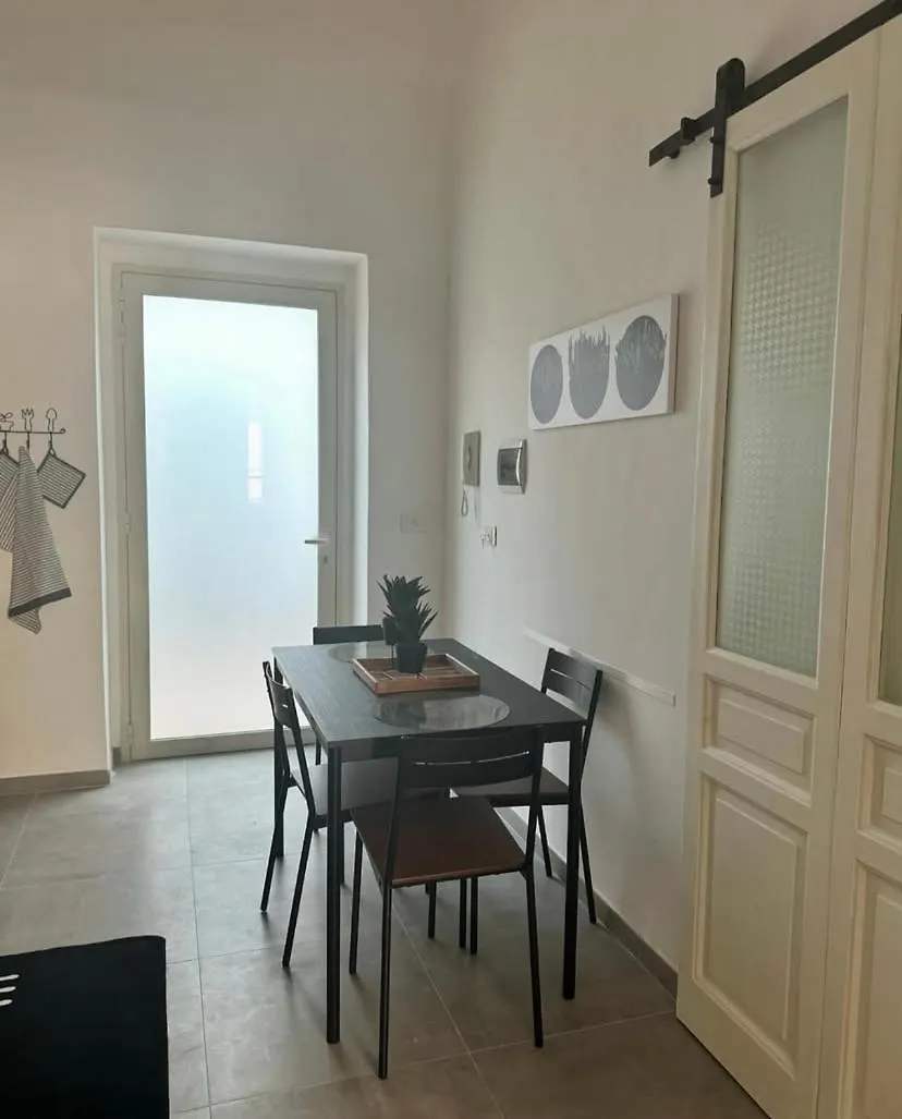 Le Sorelle Sweet Home Siraküza